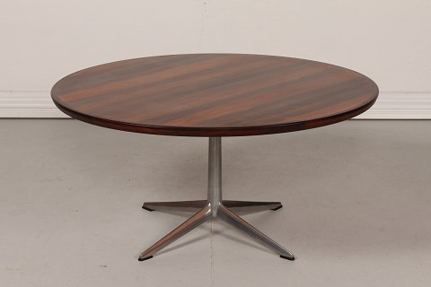 H. W Klein
Round Table 
of rosewood