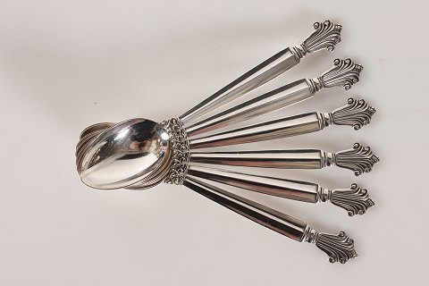 Georg Jensen
Acanthus cutlery
Teaspoons
L 13 cm
