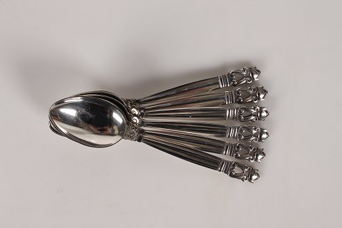 Georg Jensen
Acorn cutlery
Small Spoons
L 15,5 cm