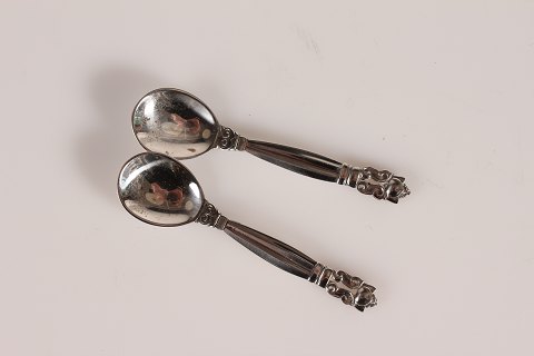 Georg Jensen
Acorn cutlery
Salt Spoon
L 5,7 cm