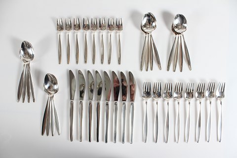 Georg Jensen
Cypres cutlery
Cutlery set
for 8 persons