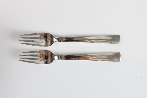 Georg Jensen
Blok cutlery
Dinner forks
L 18 cm