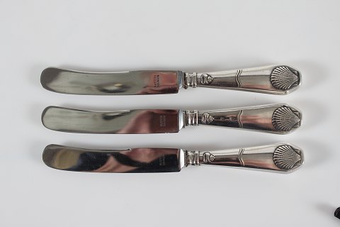 Strand Bestik
Frokostknive m/kant
Længde 20,5 cm