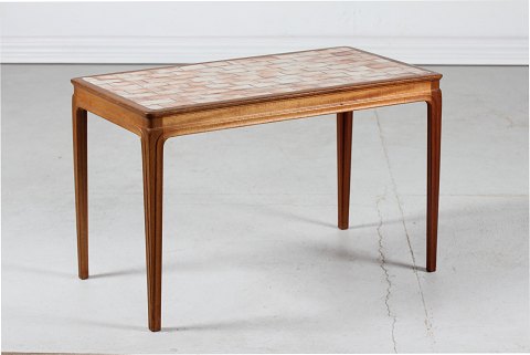 Danish Modern
Small coffee table
of mahogany