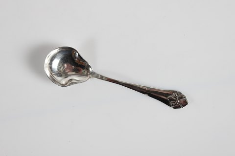 French Lily Silver Cutlery
Jam Spoon
L 13 cm