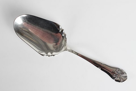 Fransk Lilje Sølvbestik
Lang kagespade
L 26 cm