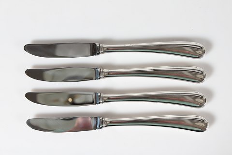 Ida Silver Cutlery
Lunch knives
L 21 cm