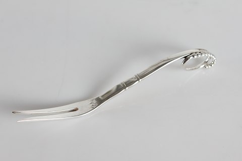 Georg Jensen
"Pyntebestik" no. 41 
Serving fork
L 12.5 cm
